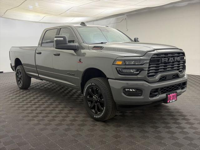 2026 Ram 3500 Big Horn Crew Cab 4x4 8' Box