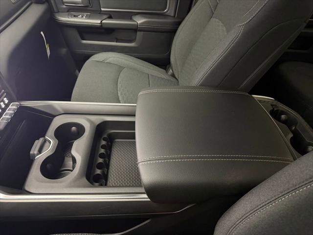2026 Ram 3500 Big Horn Crew Cab 4x4 8' Box