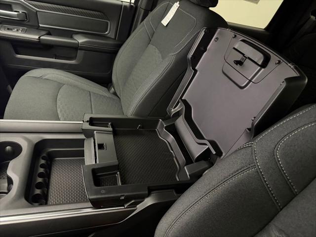 2026 Ram 3500 Big Horn Crew Cab 4x4 8' Box