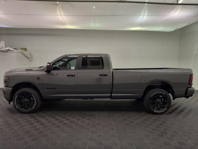 2026 RAM Ram 3500 RAM 3500 BIG HORN CREW CAB 4X4 8 BOX