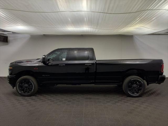 2026 Ram 3500 Big Horn Crew Cab 4x4 8' Box