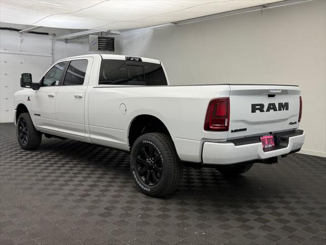 2026 RAM Ram 3500 RAM 3500 LARAMIE CREW CAB 4X4 8 BOX