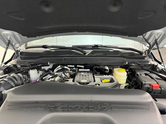 2026 Ram 3500 Laramie Crew Cab 4x4 8' Box
