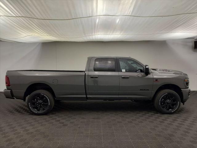 2026 Ram 3500 Laramie Crew Cab 4x4 8' Box