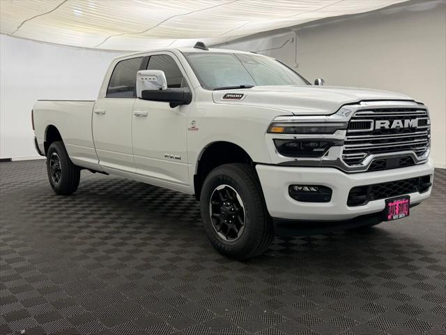 2026 Ram 3500 Laramie Crew Cab 4x4 8' Box
