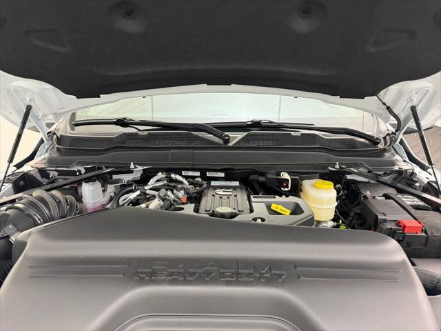 2026 Ram 3500 Laramie Crew Cab 4x4 8' Box