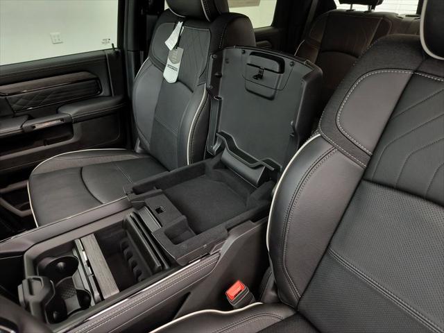 2026 Ram 3500 Limited Crew Cab 4x4 8' Box