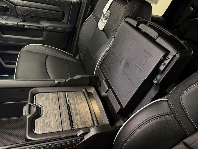 2026 Ram 3500 Limited Crew Cab 4x4 8' Box