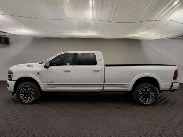 2026 Ram 3500 Limited Crew Cab 4x4 8' Box