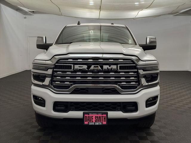2026 Ram 3500 Limited Crew Cab 4x4 8' Box