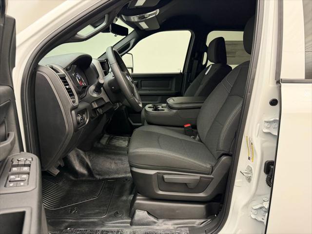 2026 Ram 3500 Tradesman/Big Horn