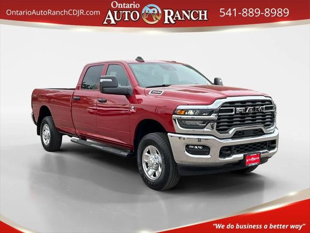 2026 RAM Ram 3500 RAM 3500 TRADESMAN CREW CAB 4X4 8 BOX