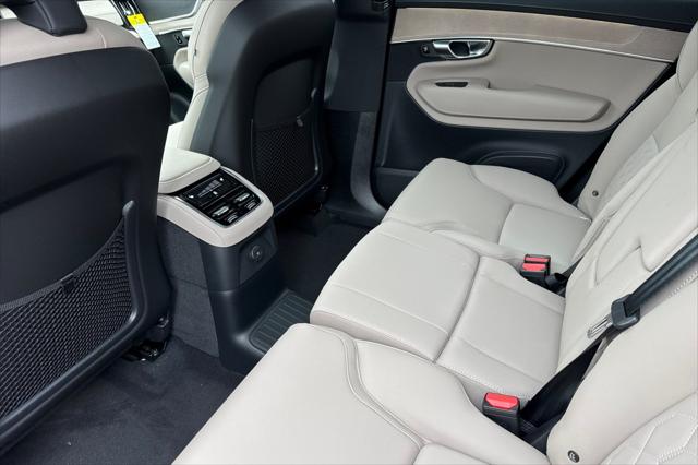 2026 Volvo XC90 Plug-In Hybrid Plus, T8 AWD, Electric/Gasoline, Bright, 7 Seats