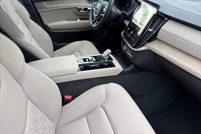 2026 Volvo XC90 Plug-In Hybrid Plus, T8 AWD, Electric/Gasoline, Bright, 7 Seats
