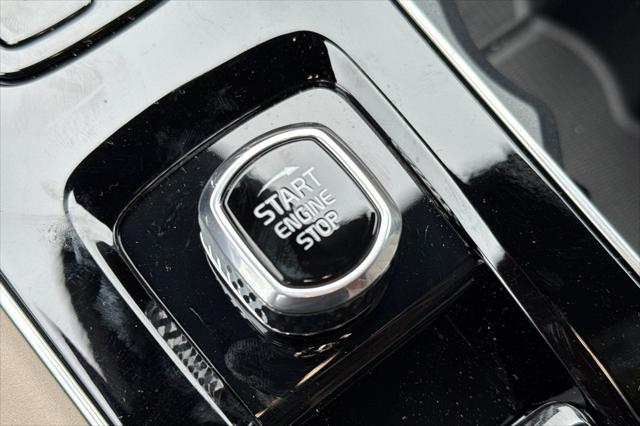 2026 Volvo XC90 Plug-In Hybrid Plus, T8 AWD, Electric/Gasoline, Bright, 7 Seats