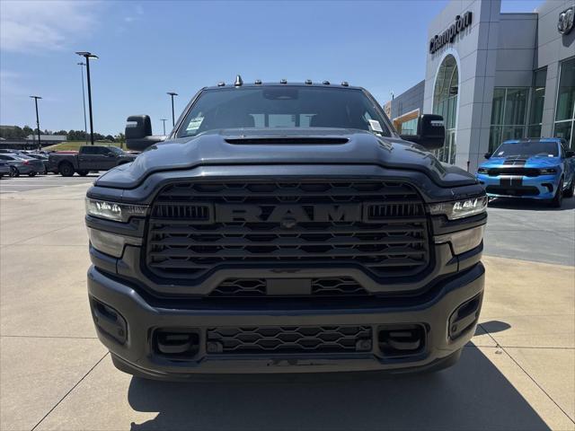 2026 RAM Ram 2500 RAM 2500 BLACK EXPRESS CREW CAB 4X4 64 BOX