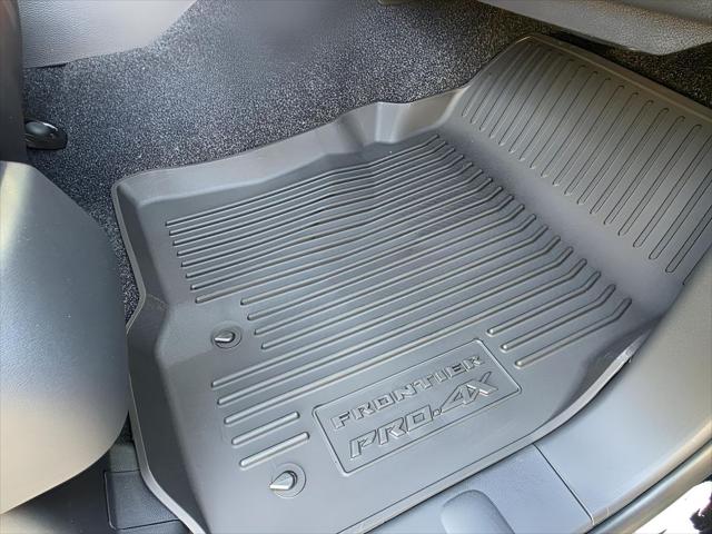 2026 Nissan Frontier Crew Cab PRO-X 4x2