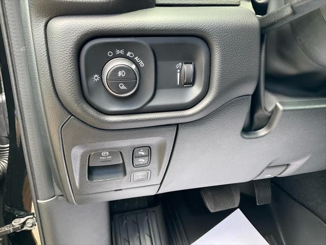2026 Ram 1500 Big Horn Crew Cab 4x4 57 Box