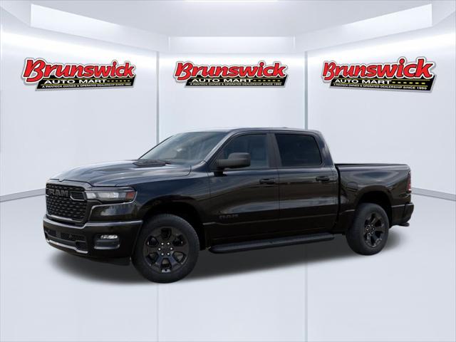 2026 RAM 1500 RAM 1500 EXPRESS CREW CAB 4X4 57 BOX