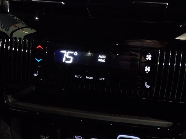 2026 Jeep Grand Wagoneer Limited Altitude 4x4