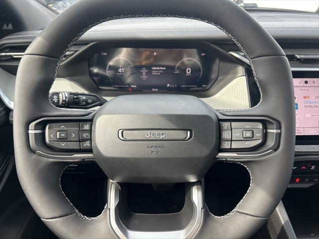 2026 Jeep Cherokee Laredo 4x4