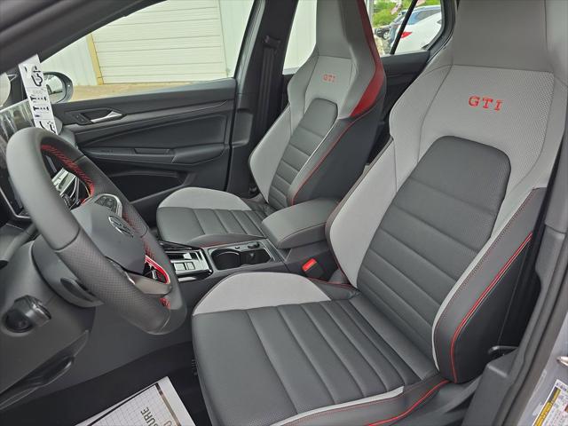 2026 Volkswagen Golf GTI SE