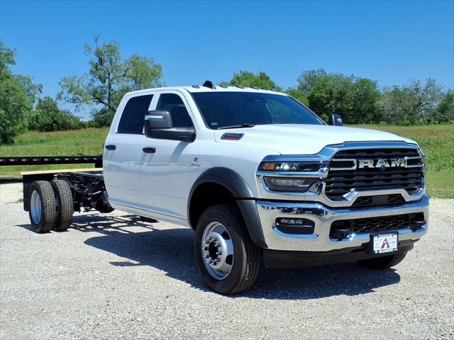 2026 RAM 5500 Chassis RAM 5500 TRADESMAN CHASSIS CREW CAB 4X4 84 CA