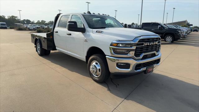 2026 RAM 3500 Chassis RAM 3500 TRADESMAN CREW CAB CHASSIS 4X4 60 CA