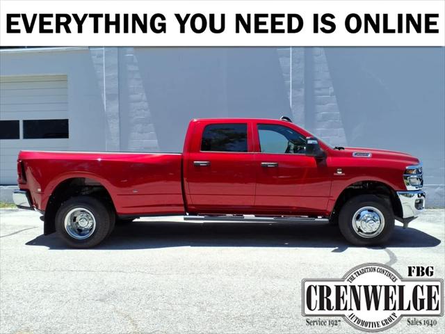 2026 RAM Ram 3500 RAM 3500 TRADESMAN CREW CAB 4X4 8 BOX
