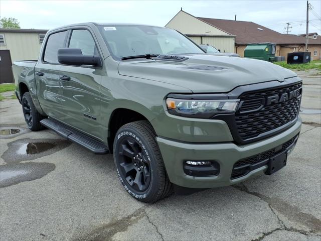 2026 Ram 1500 Express Crew Cab 4x4 5'7" Box