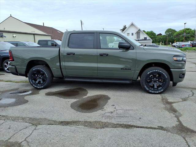 2026 Ram 1500 Express Crew Cab 4x4 5'7" Box