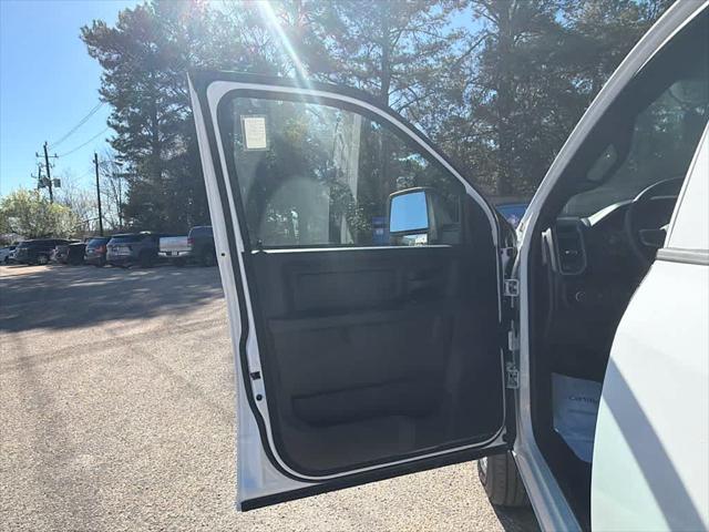 2026 Ram 2500 Tradesman Crew Cab 4x4 6'4" Box