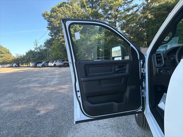 2026 Ram 2500 Tradesman Crew Cab 4x4 64 Box