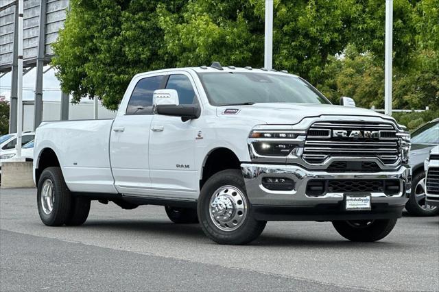 2026 RAM Ram 3500 RAM 3500 LARAMIE CREW CAB 4X4 8 BOX