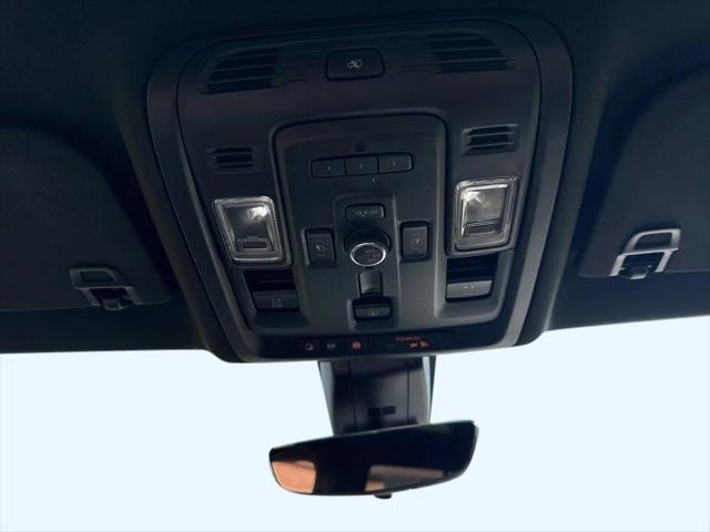 2021 GMC Yukon 4WD Denali