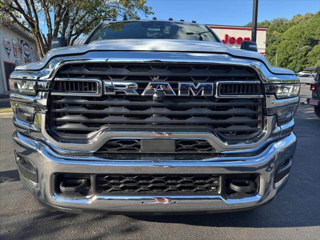 2026 RAM 3500 Chassis RAM 3500 TRADESMAN CREW CAB CHASSIS 4X4 60 CA