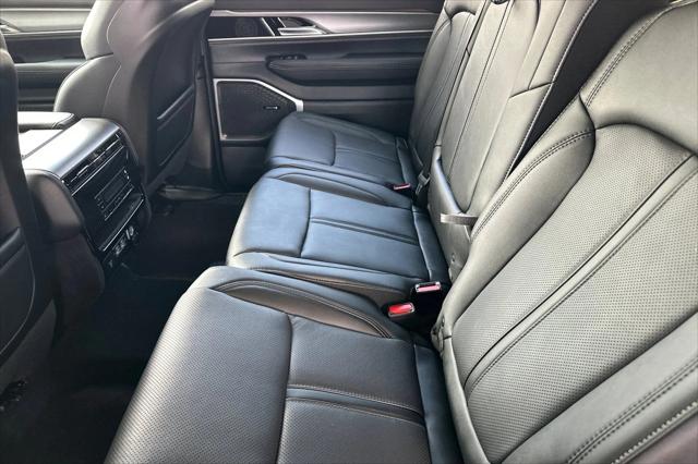 2026 Jeep Grand Wagoneer Limited Altitude 4x4