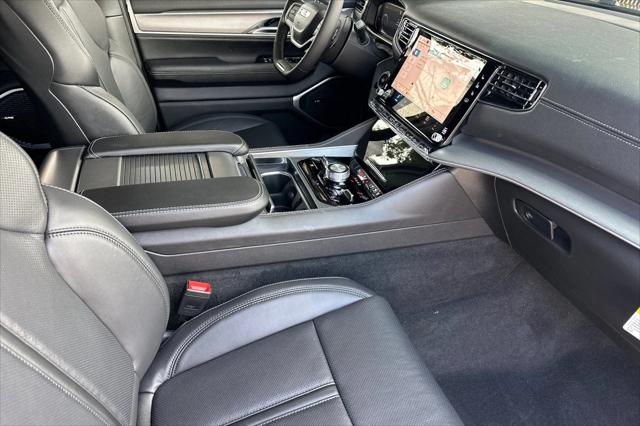 2026 Jeep Grand Wagoneer Limited Altitude 4x4