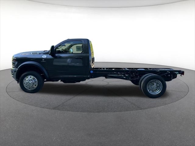 2026 RAM 5500 Chassis RAM 5500 TRADESMAN CHASSIS REGULAR CAB 4X4 84 CA