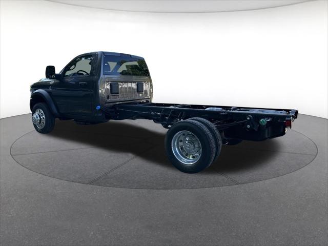 2026 RAM 5500 Chassis RAM 5500 TRADESMAN CHASSIS REGULAR CAB 4X4 84 CA