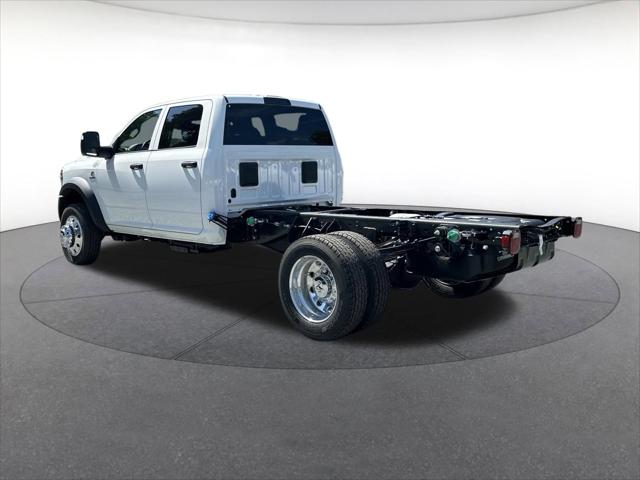 2026 RAM 5500 Chassis RAM 5500 TRADESMAN CHASSIS CREW CAB 4X4 60 CA