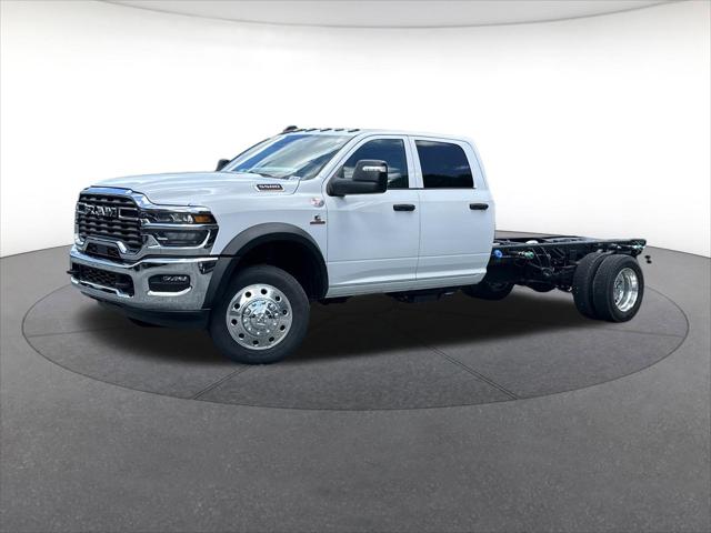 2026 RAM Ram 5500 Chassis Cab RAM 5500 TRADESMAN CHASSIS CREW CAB 4X4 84 CA 2026 RAM Ram 5500 Chassis Cab RAM 5500 TRADESMAN CHASSIS CREW CAB 4X4 84 CA