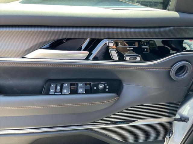 2026 Jeep Grand Wagoneer Summit Reserve 4x4
