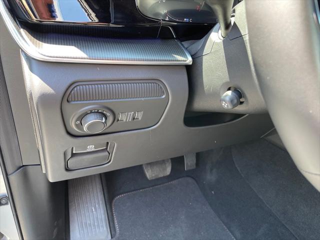 2026 Jeep Grand Wagoneer Summit Reserve 4x4