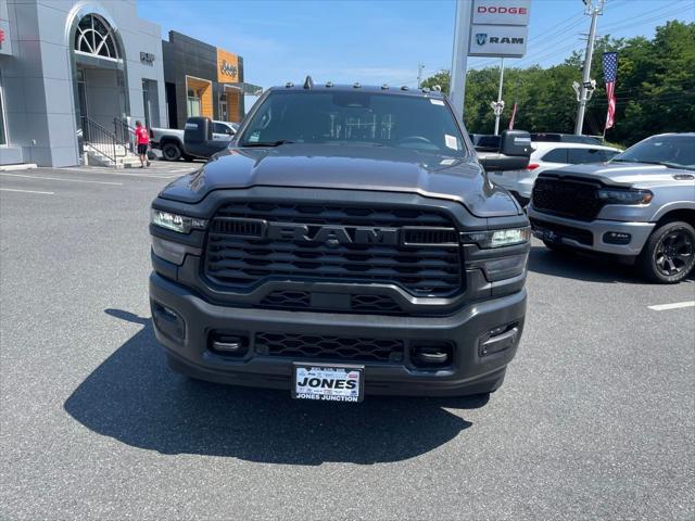 2026 RAM Ram 3500 RAM 3500 TRADESMAN CREW CAB 4X4 8 BOX