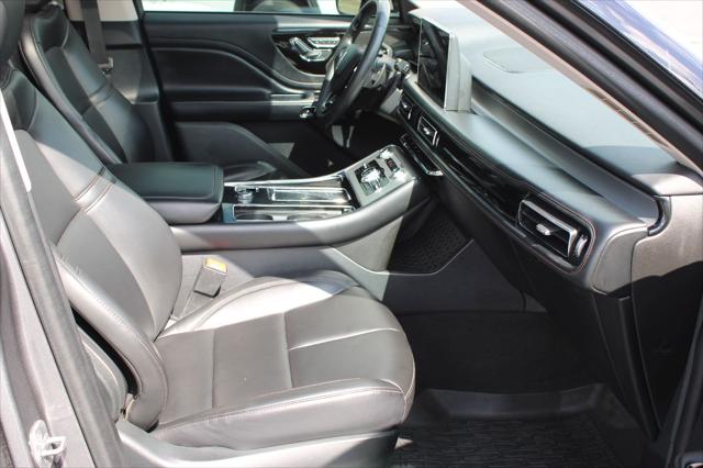 2022 Lincoln Aviator Standard