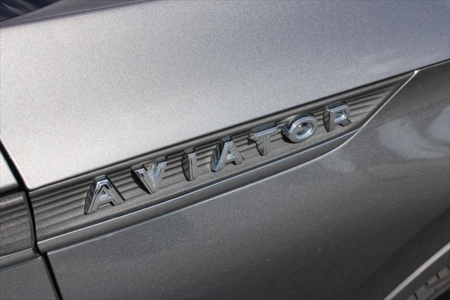2022 Lincoln Aviator Standard