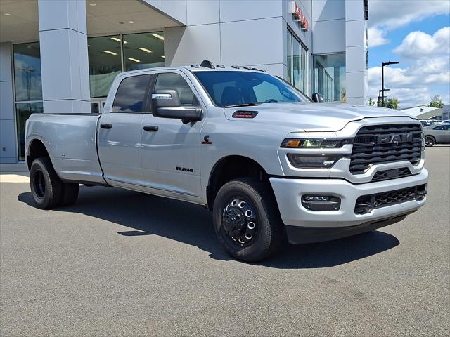 2026 RAM 3500 RAM 3500 BIG HORN CREW CAB 4X4 8 BOX 2026 RAM 3500 RAM 3500 BIG HORN CREW CAB 4X4 8 BOX