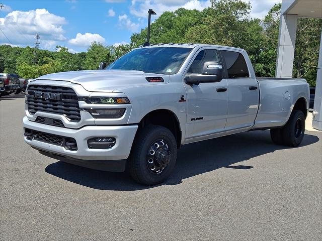2026 RAM 3500 RAM 3500 BIG HORN CREW CAB 4X4 8 BOX 2026 RAM 3500 RAM 3500 BIG HORN CREW CAB 4X4 8 BOX
