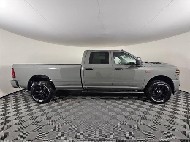 2026 Ram 2500 Black Express Crew Cab 4x4 8" Box